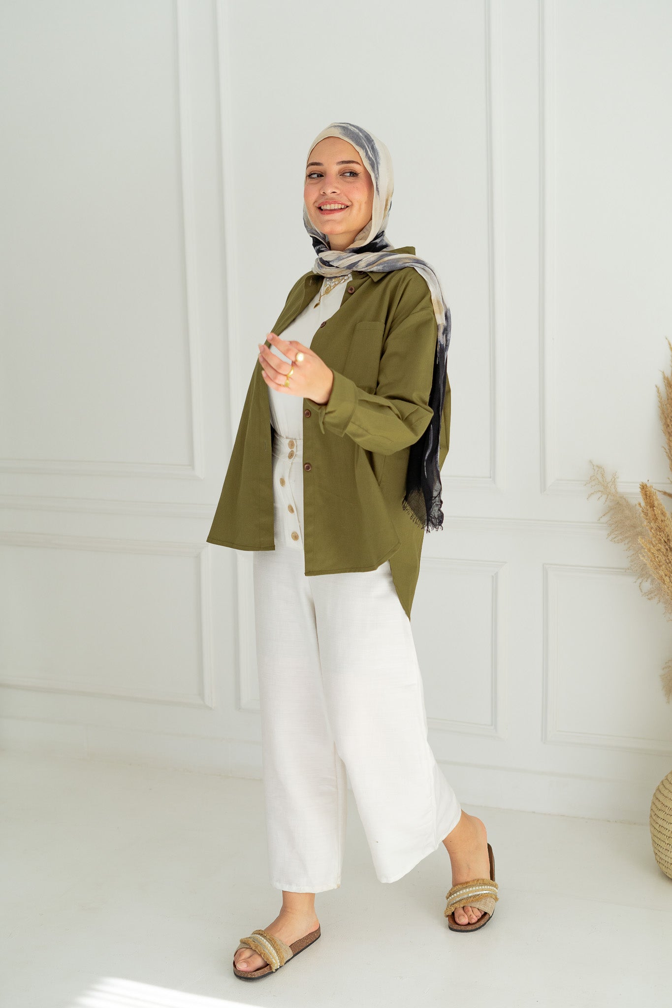 Dalida Shirt in Olive Green
