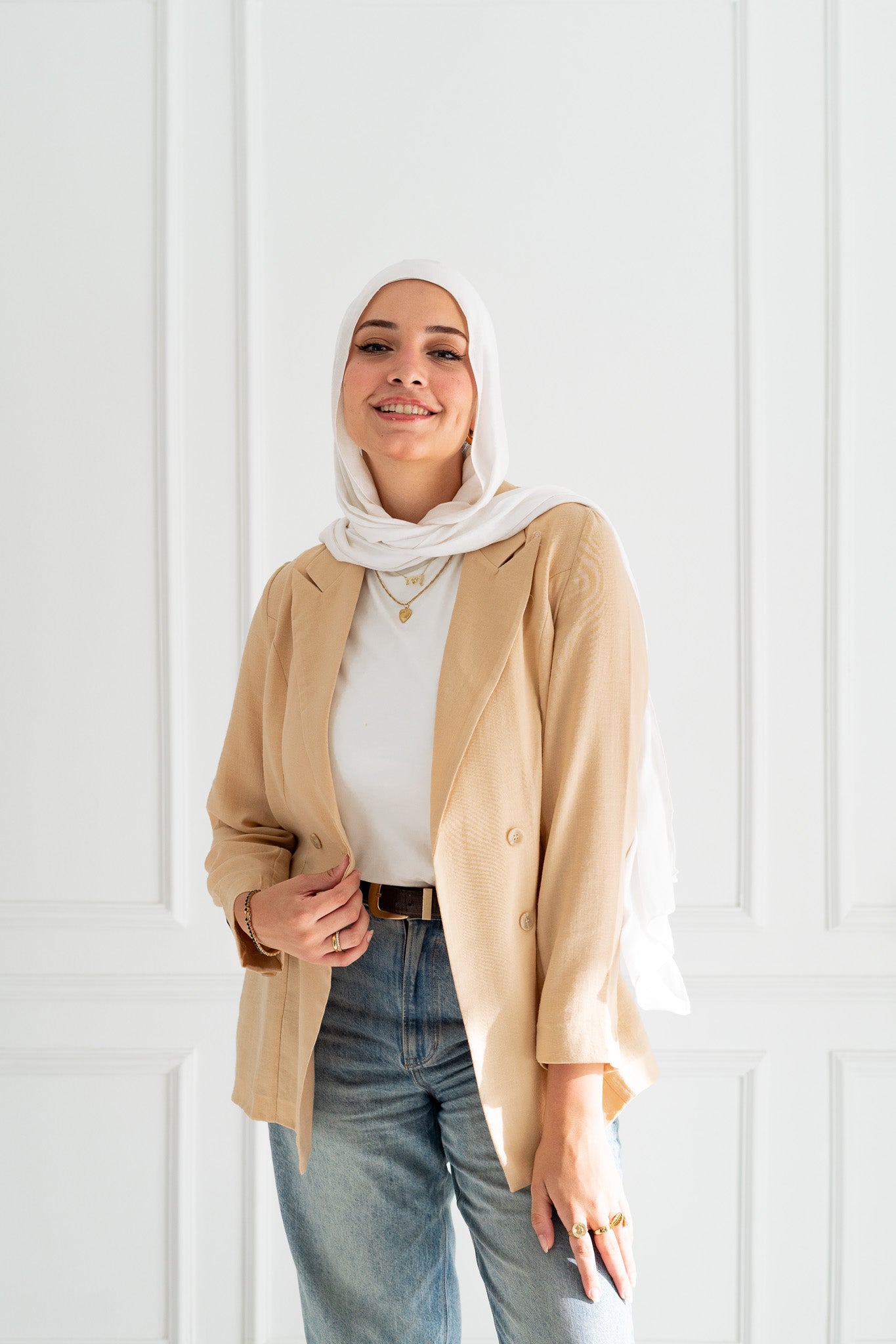 Nazly Blazer in Beige