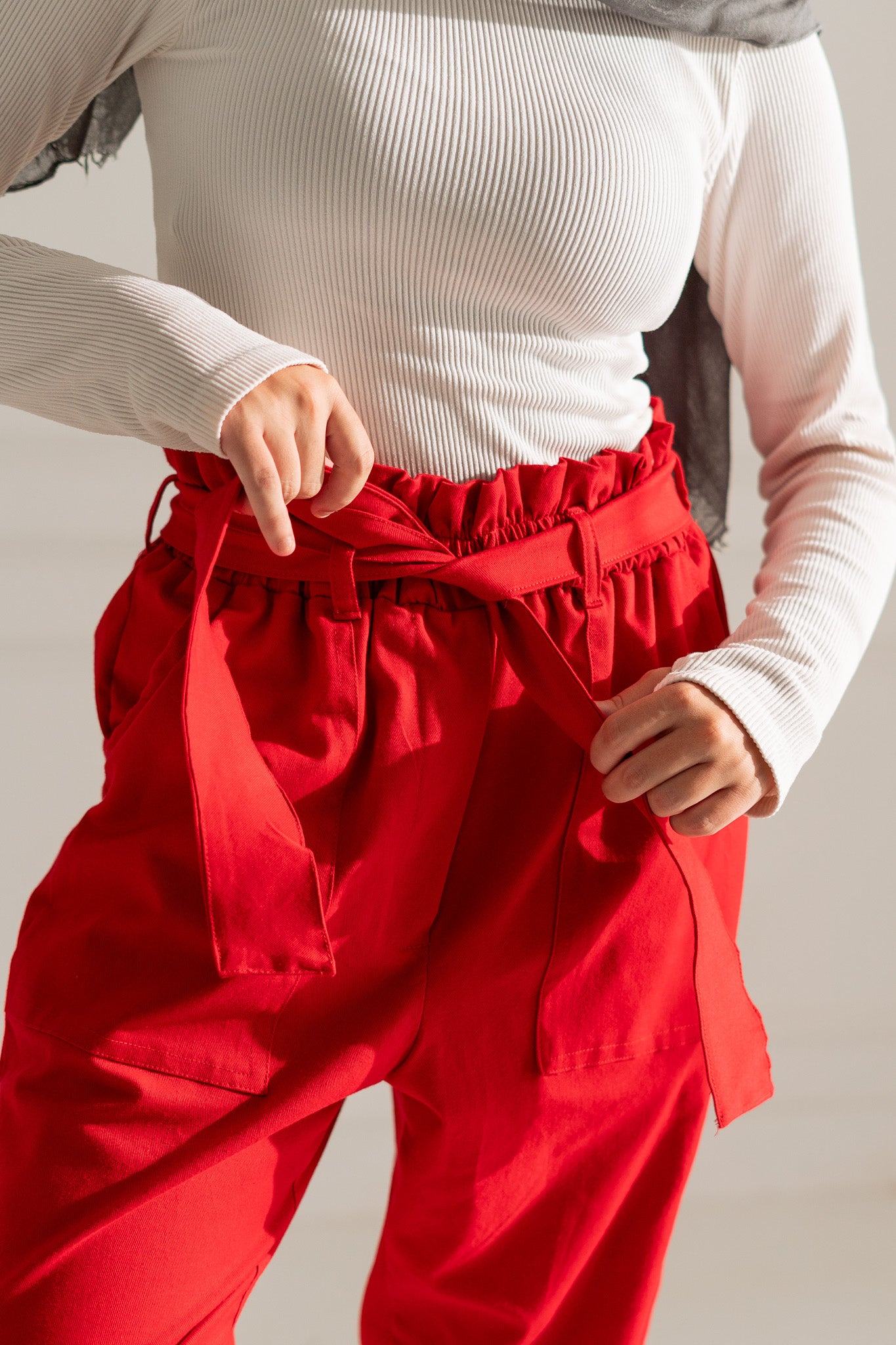 Shadia Pants in Red