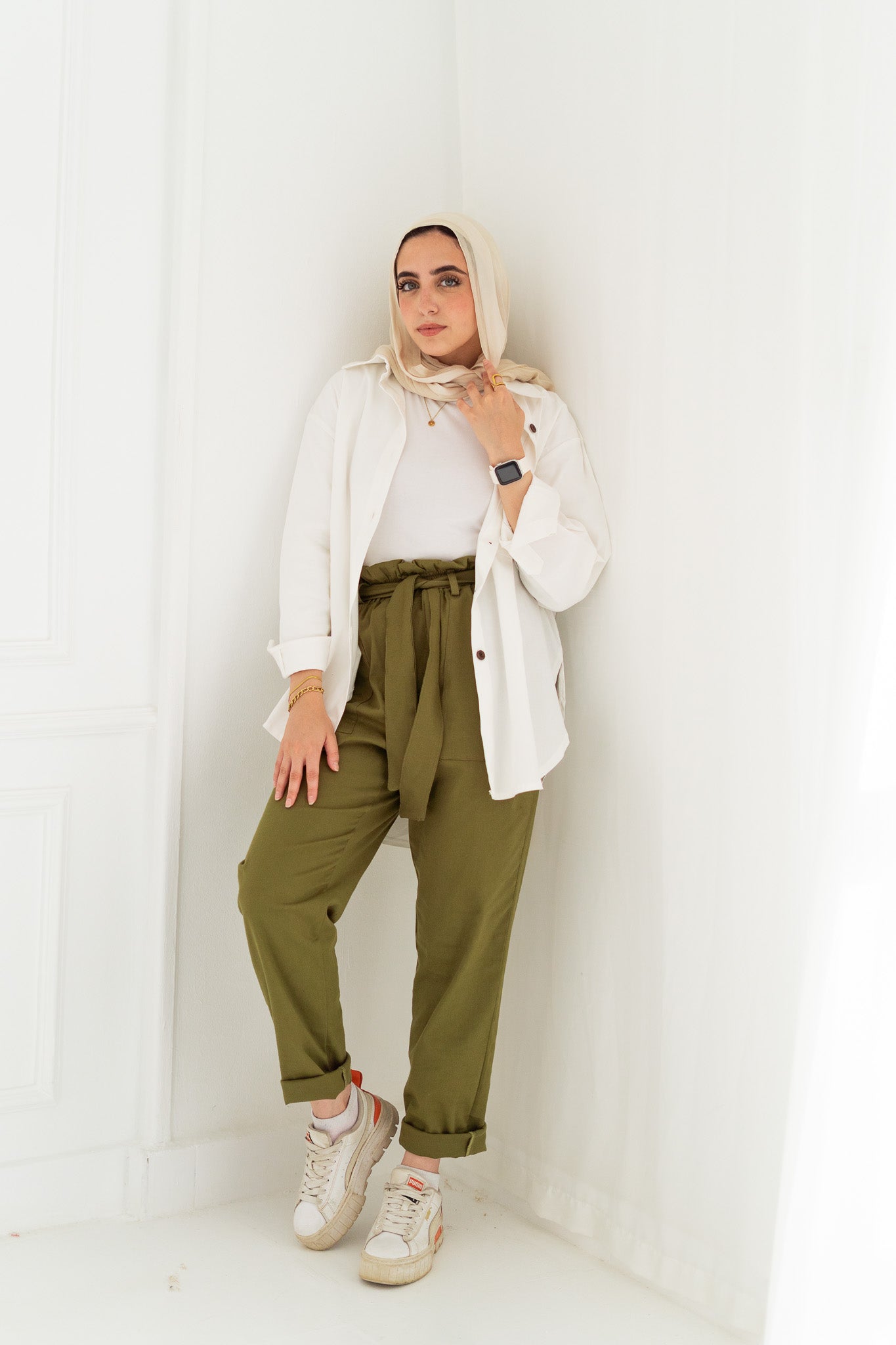 Shadia Pants in Olive Green