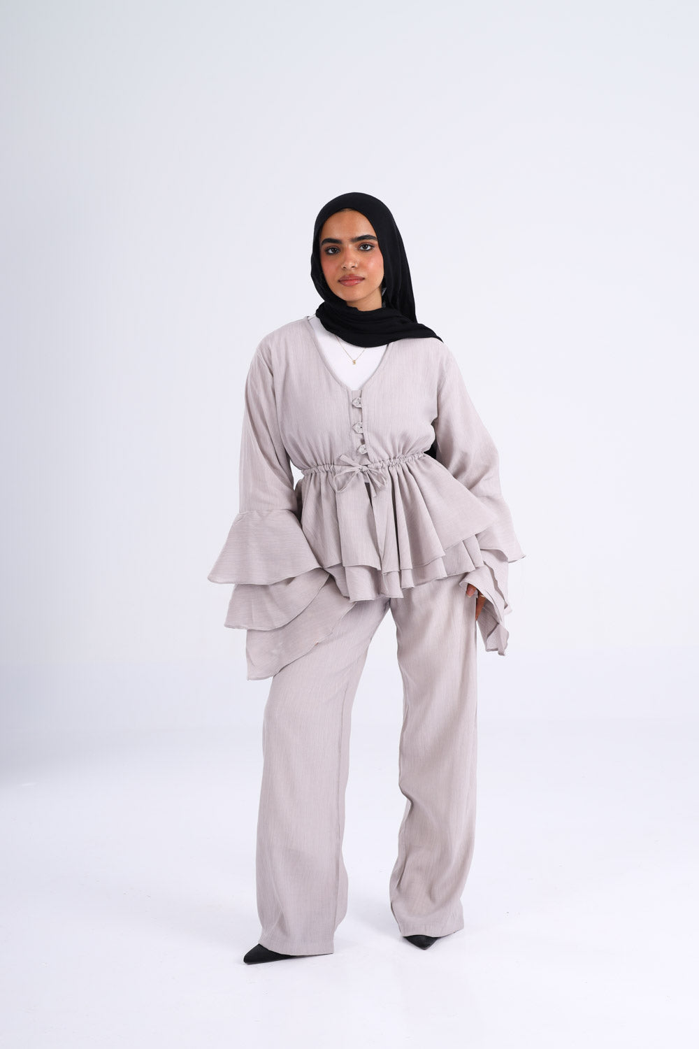 The Ruffles Set in Grey