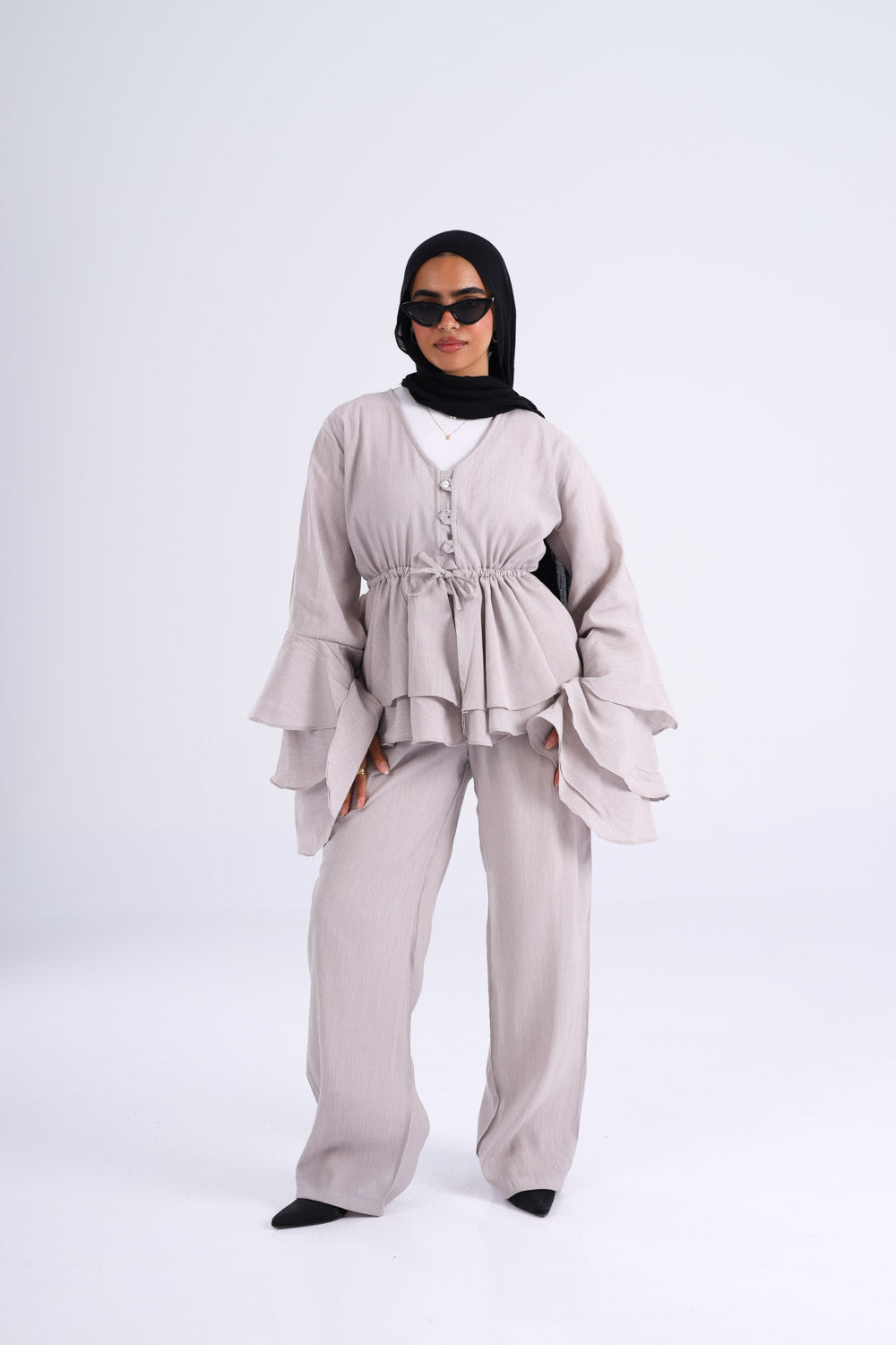 The Ruffles Set in Grey
