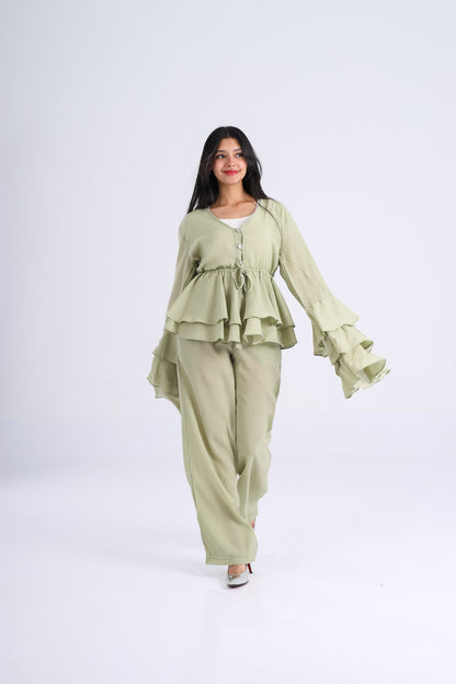The Ruffles Set in Mint