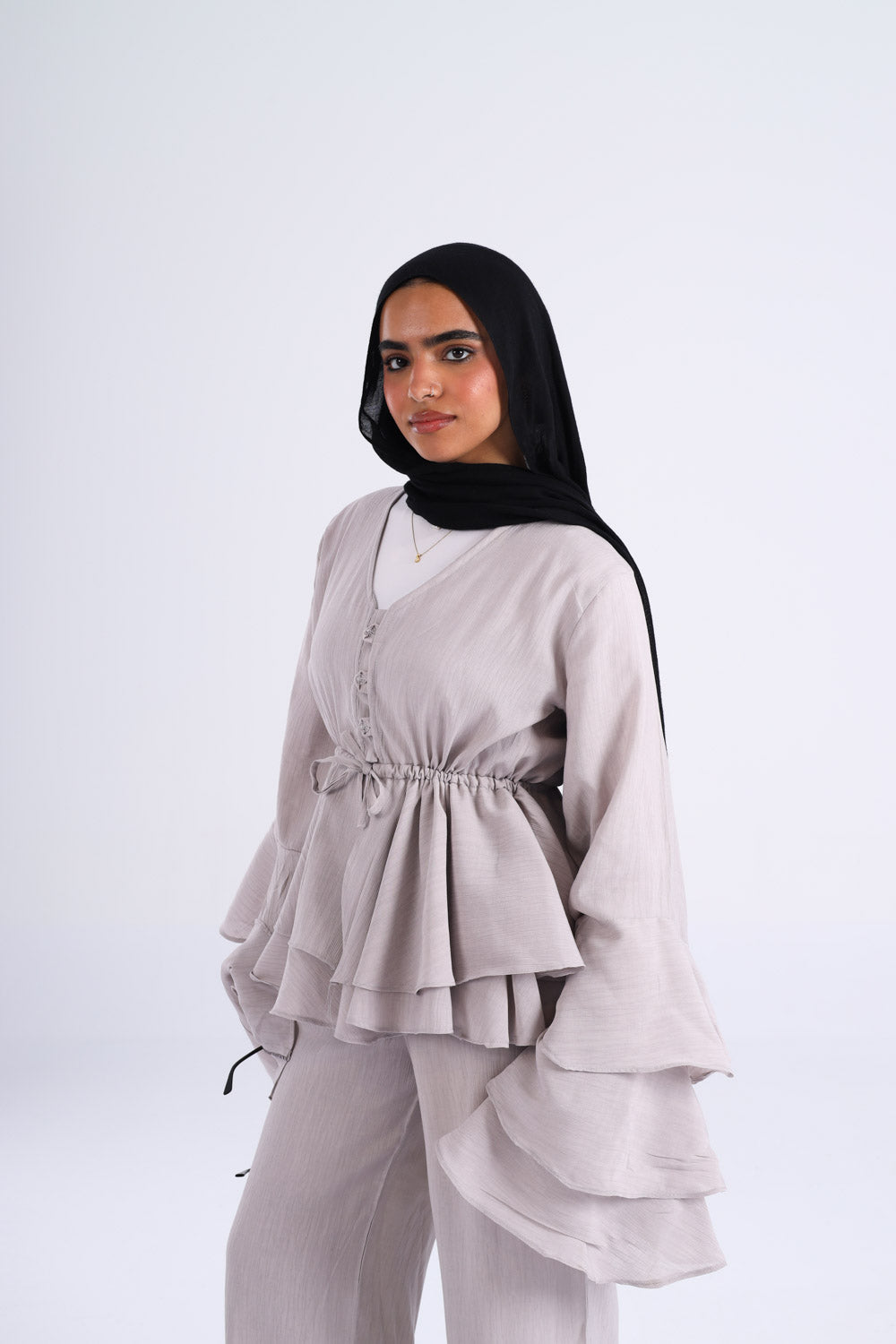 The Ruffles Set in Grey