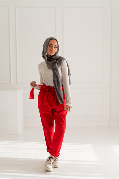 Shadia Pants in Red