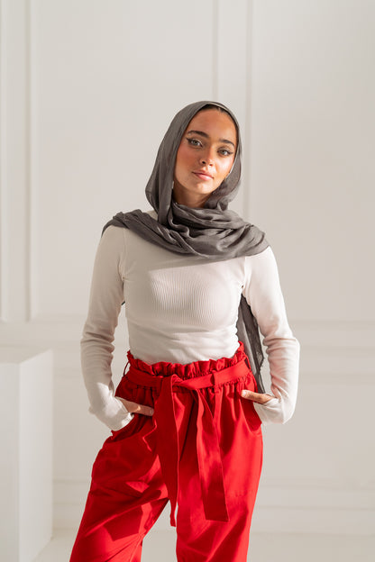 Shadia Pants in Red