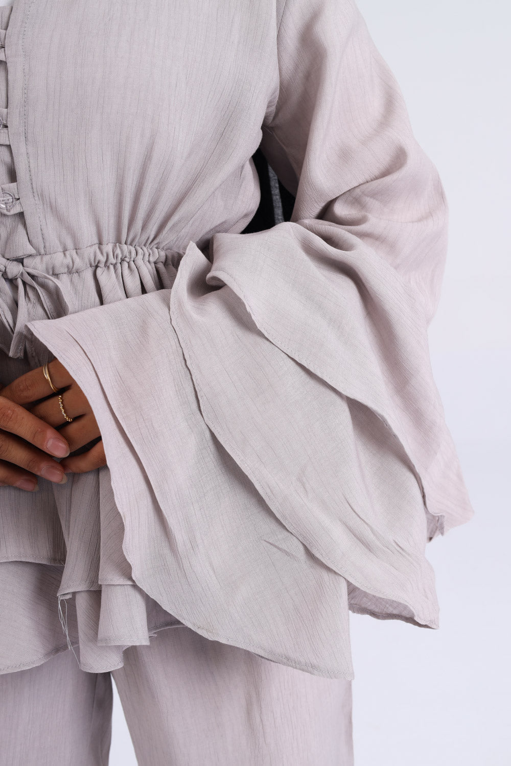 The Ruffles Set in Grey